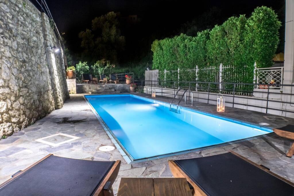 Villa Ventus, 40Sqm Private Pool & Hot Tub! Ρουσσοσπίτι Εξωτερικό φωτογραφία