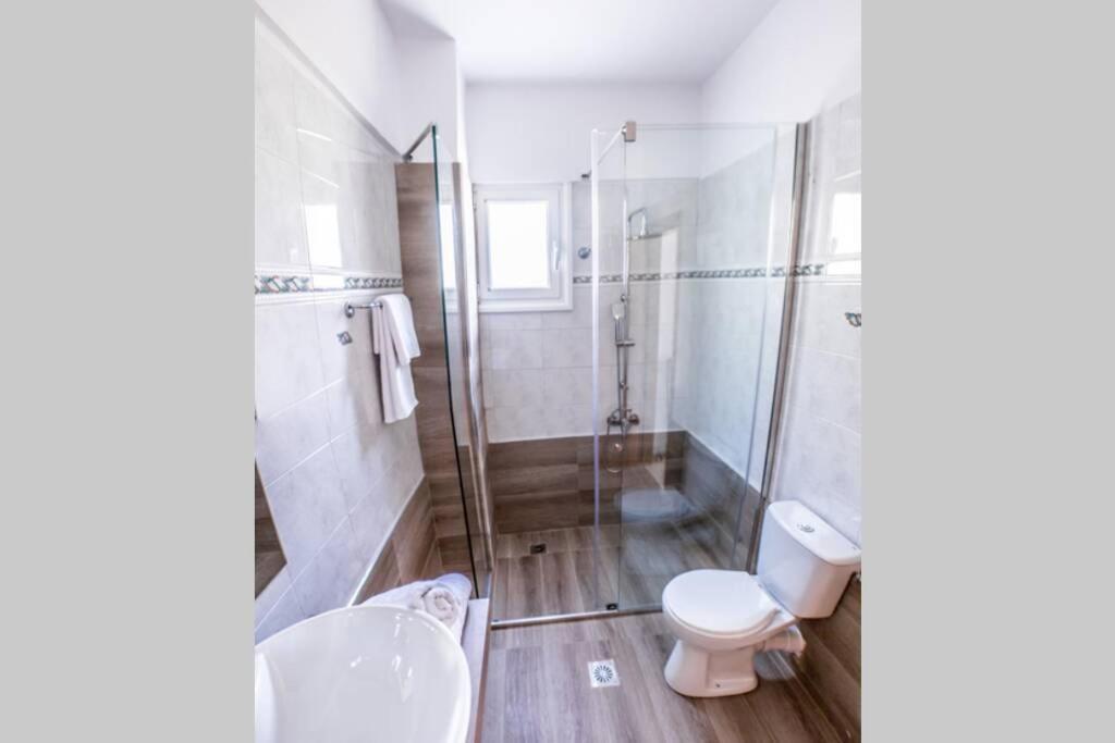 Villa Ventus, 40Sqm Private Pool & Hot Tub! Ρουσσοσπίτι Εξωτερικό φωτογραφία